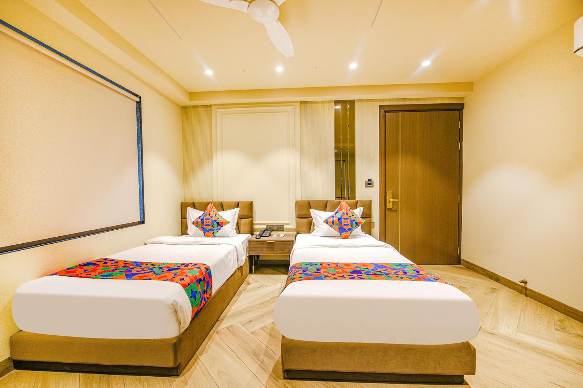 Fabhotel Prime Qotel Janakpuri Delhi  Exterior foto